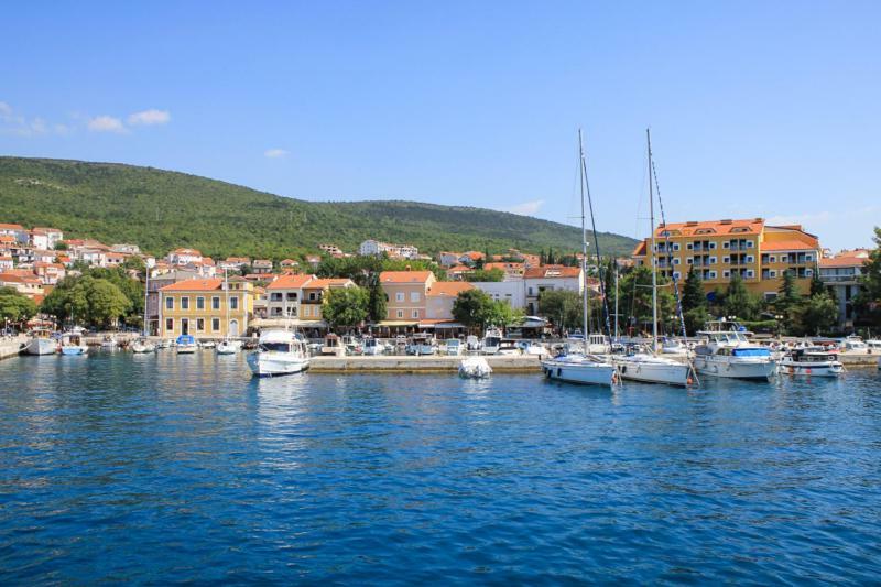 Apartman Laura Selce Buitenkant foto