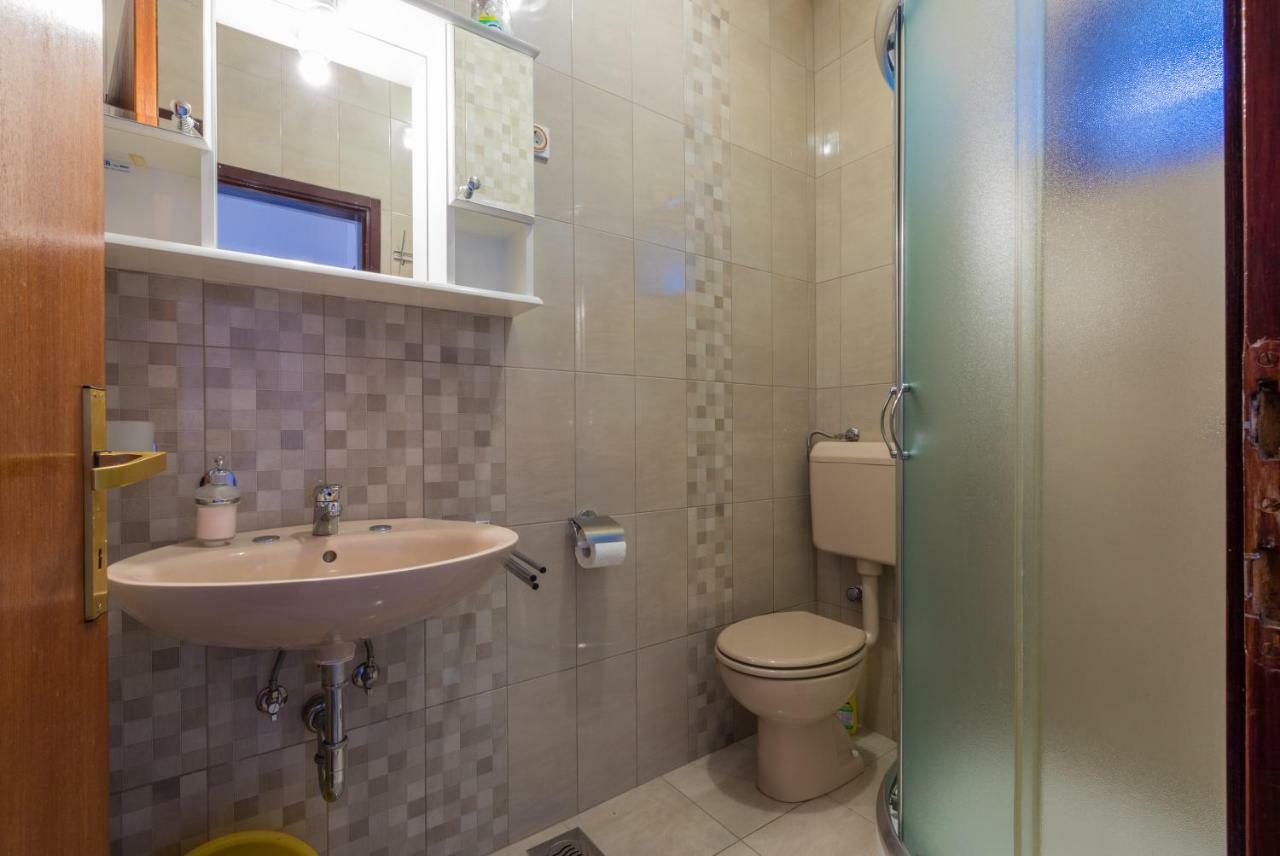 Apartman Laura Selce Buitenkant foto